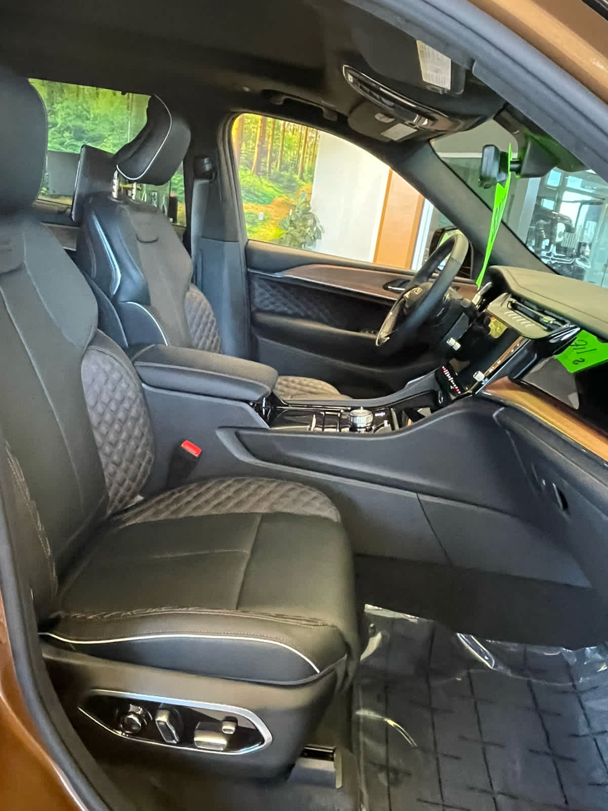 Thumbnail: 2026 Jeep Grand Cherokee - 22