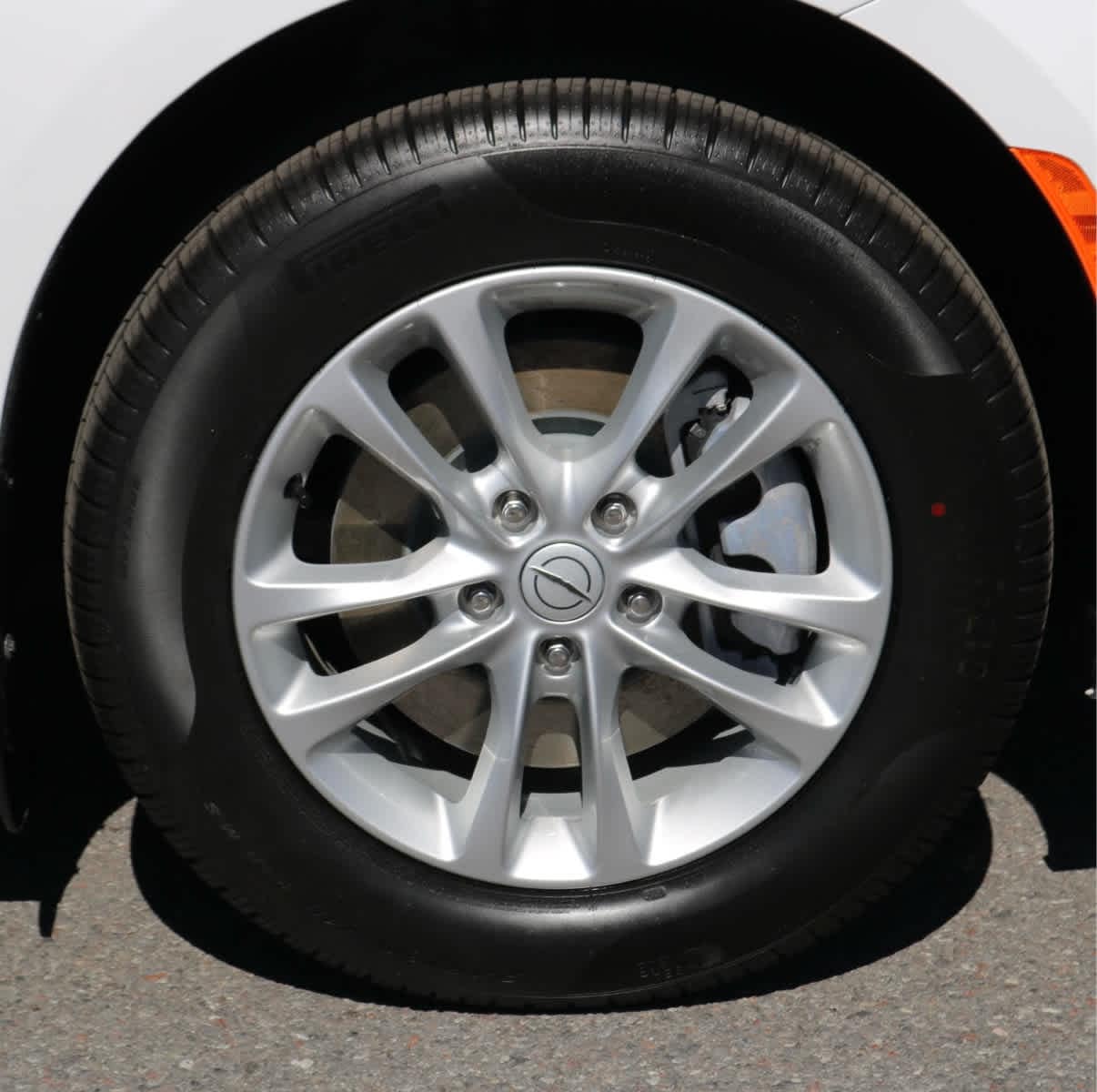 Thumbnail: 2026 Chrysler Pacifica - 12