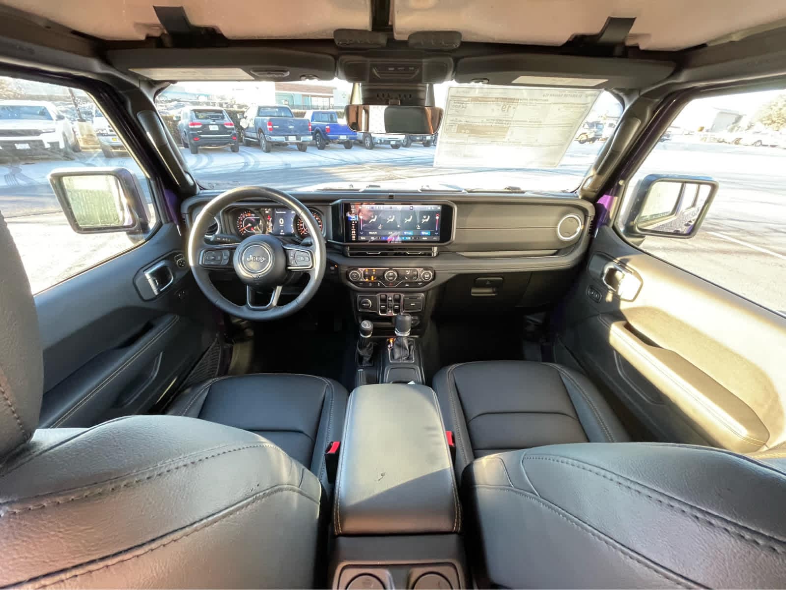 Thumbnail: 2026 Jeep Gladiator - 13