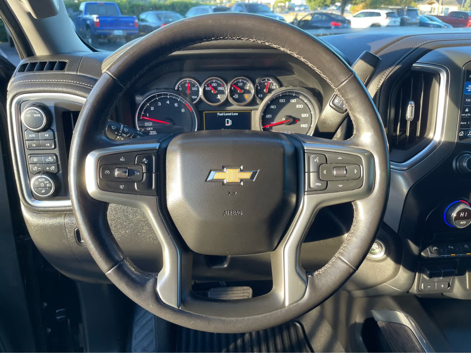 Thumbnail: 2022 Chevrolet Silverado 1500 - 21