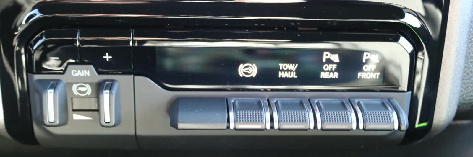 Thumbnail: 2026 RAM 2500 - 18