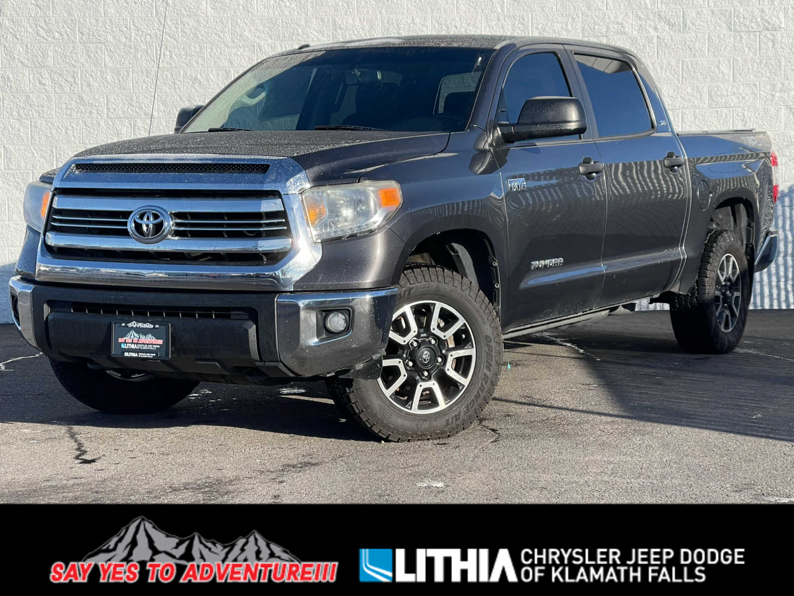 Thumbnail: 2016 Toyota Tundra - 1