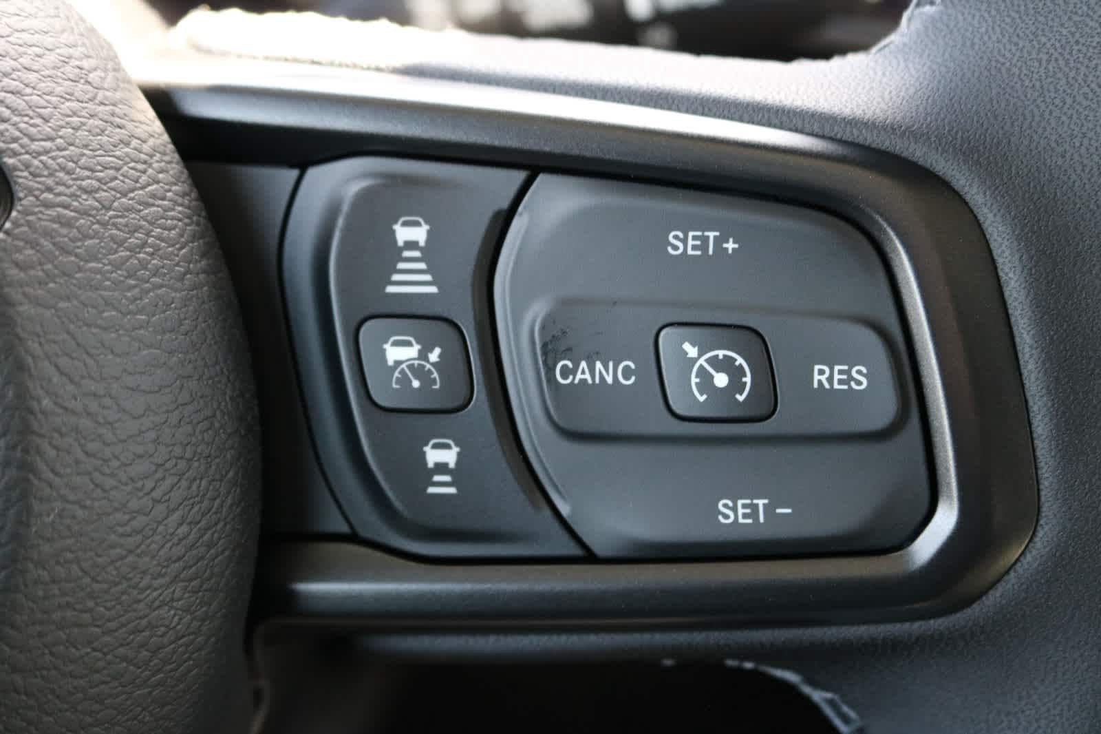 Thumbnail: 2026 Jeep Wrangler - 19