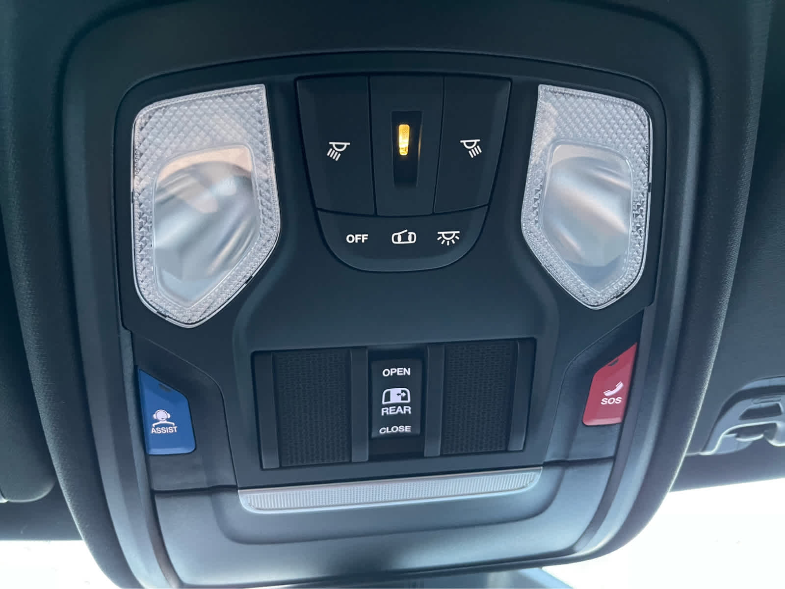 Thumbnail: 2026 RAM 1500 - 21