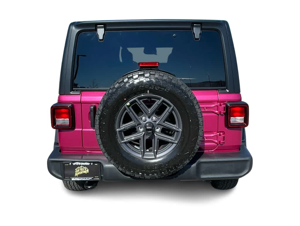 Thumbnail: 2026 Jeep Wrangler - 5