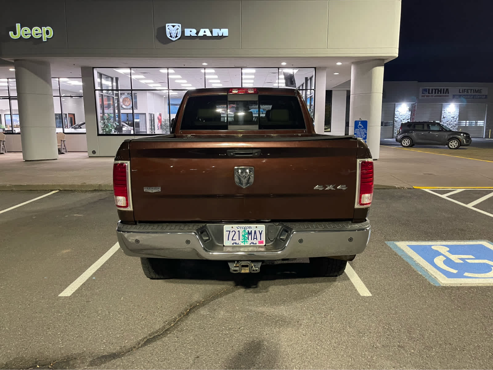 Thumbnail: 2014 RAM 3500 - 5