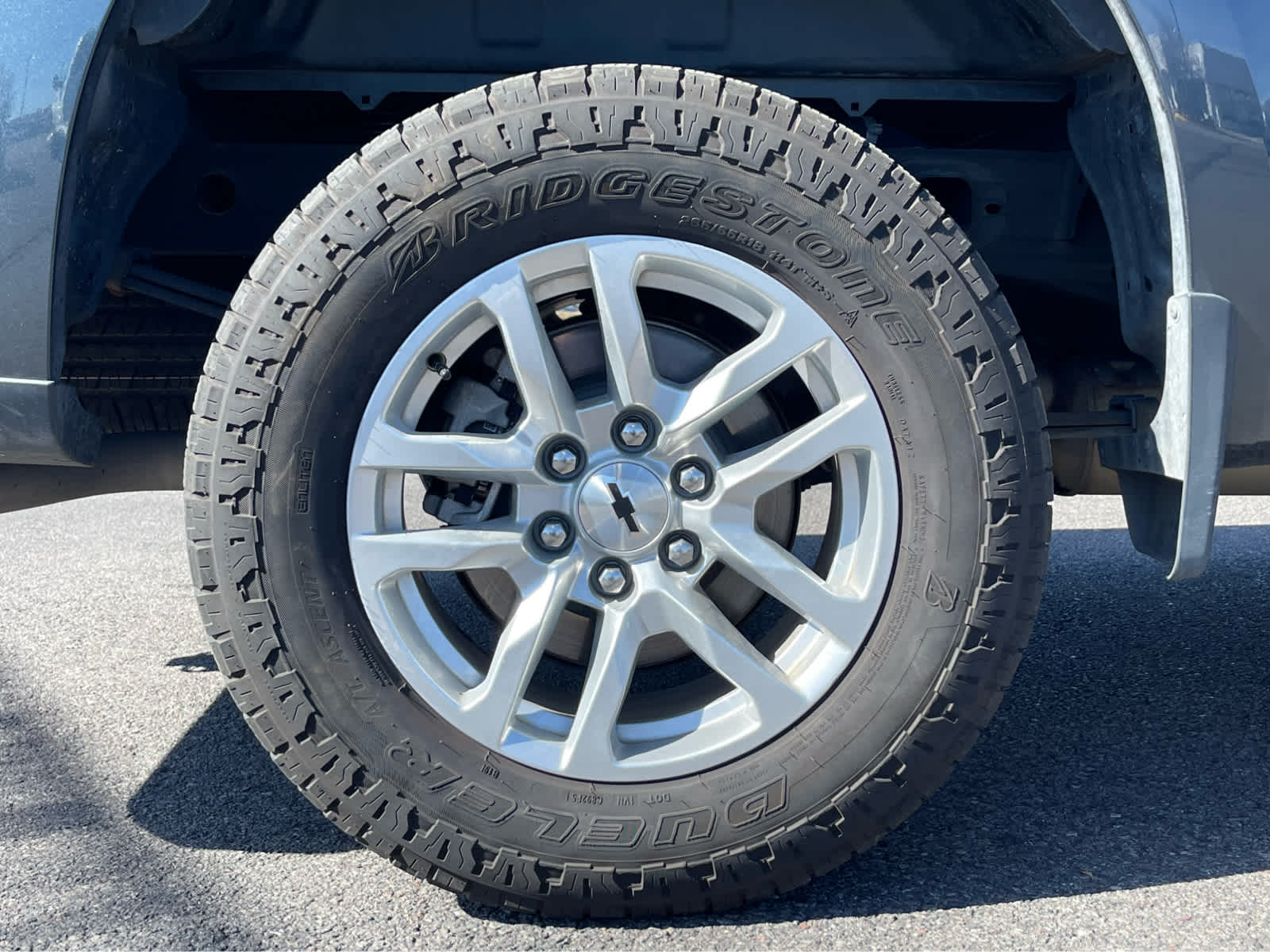 Thumbnail: 2019 Chevrolet Silverado 1500 - 12