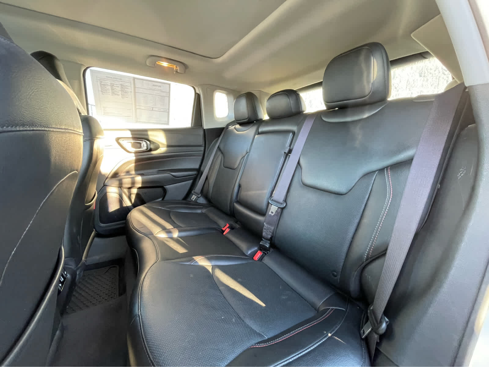 Thumbnail: 2022 Jeep Compass - 24