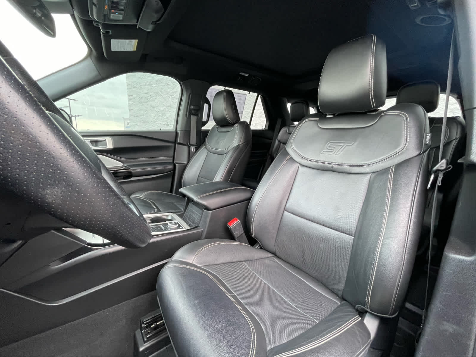 Thumbnail: 2022 Ford Explorer - 22