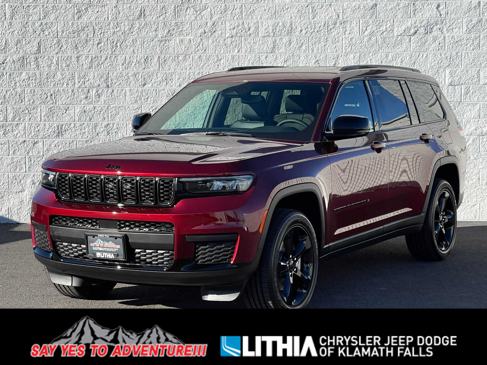 2024 Jeep Grand Cherokee Altitude -
                Klamath Falls, OR