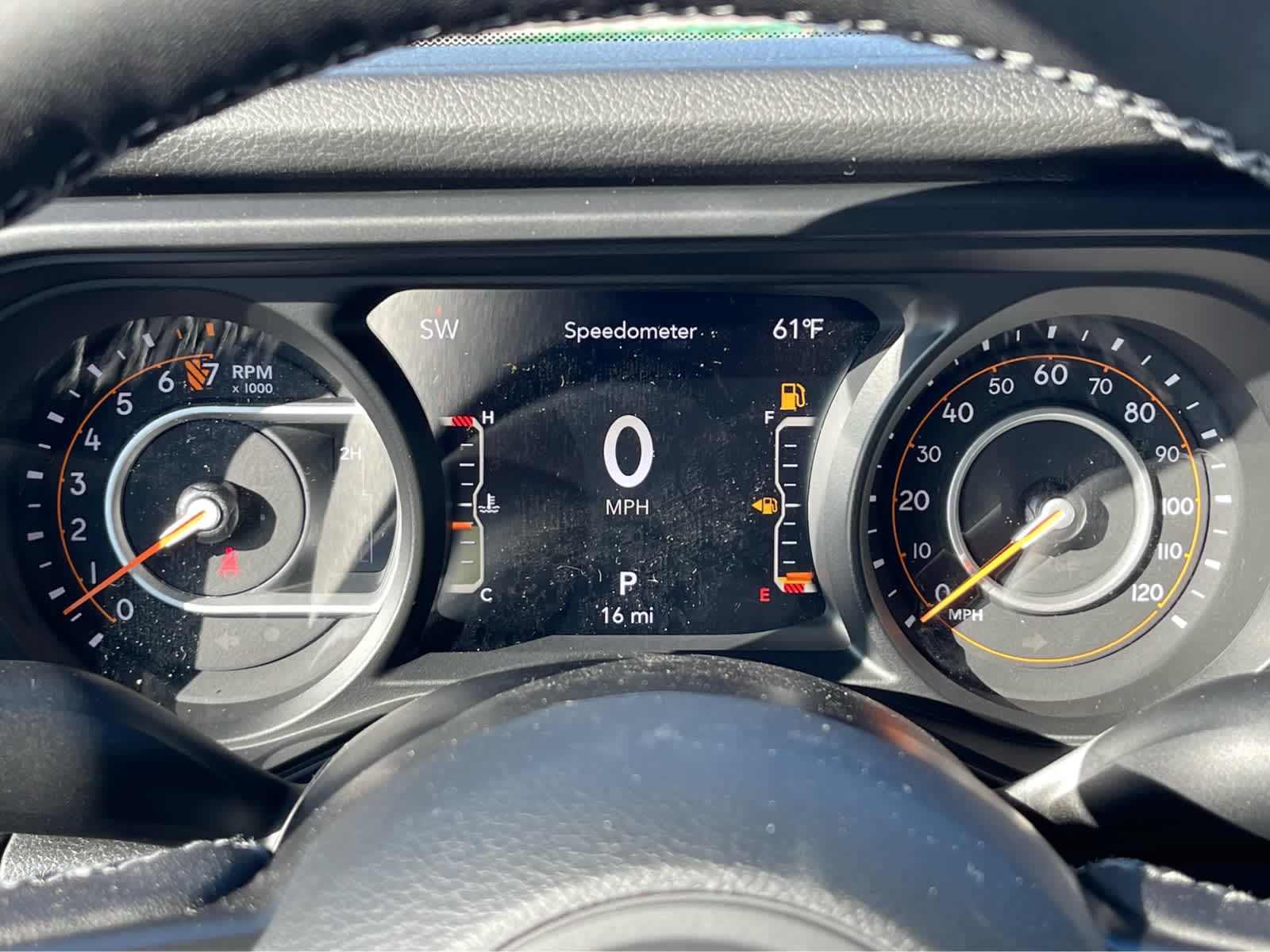 Thumbnail: 2025 Jeep Gladiator - 15