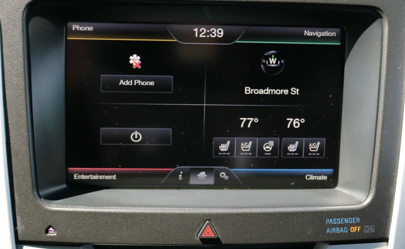 Thumbnail: 2015 Ford Explorer - 15