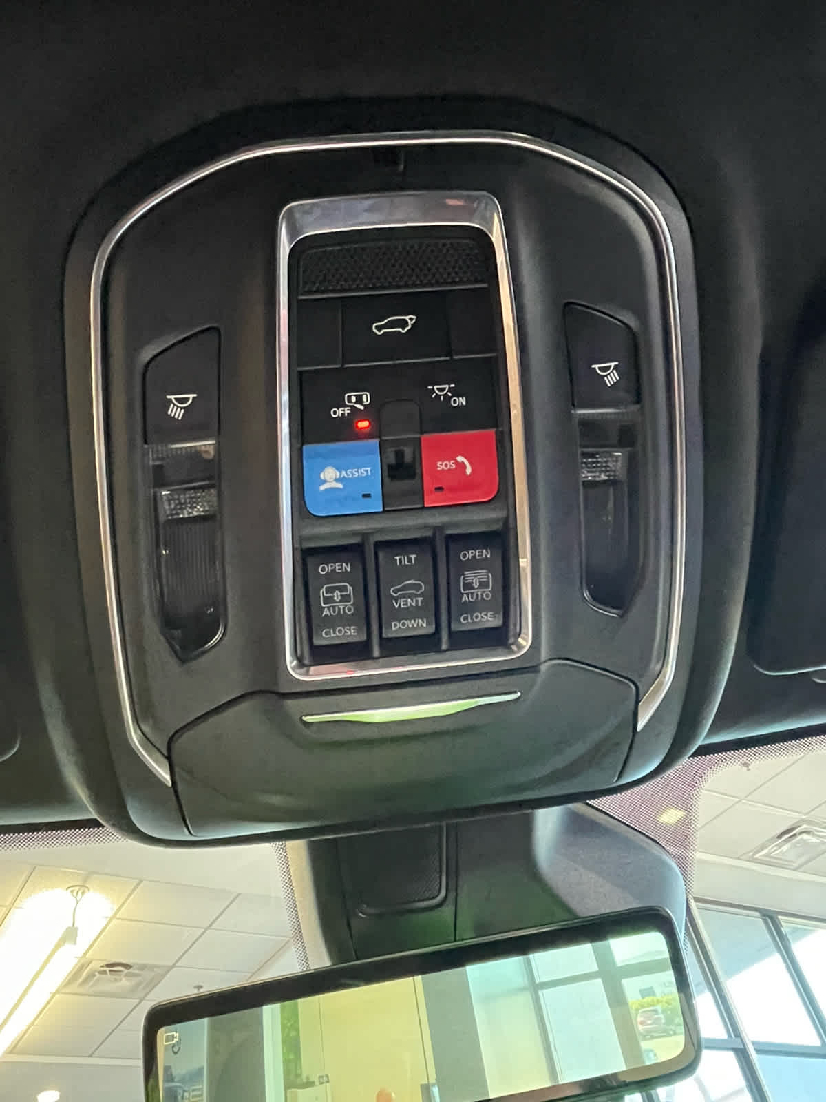Thumbnail: 2026 Jeep Grand Cherokee - 17