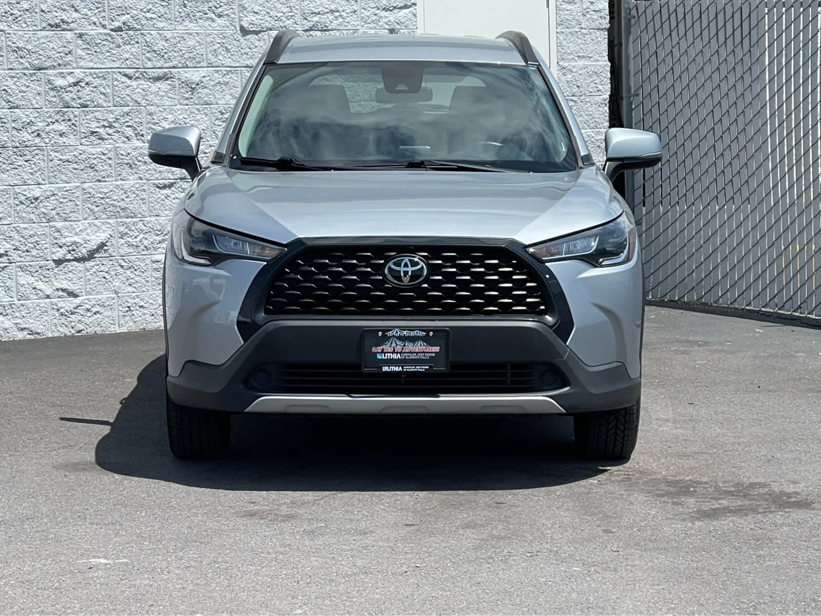 Thumbnail: 2022 Toyota Corolla Cross - 3