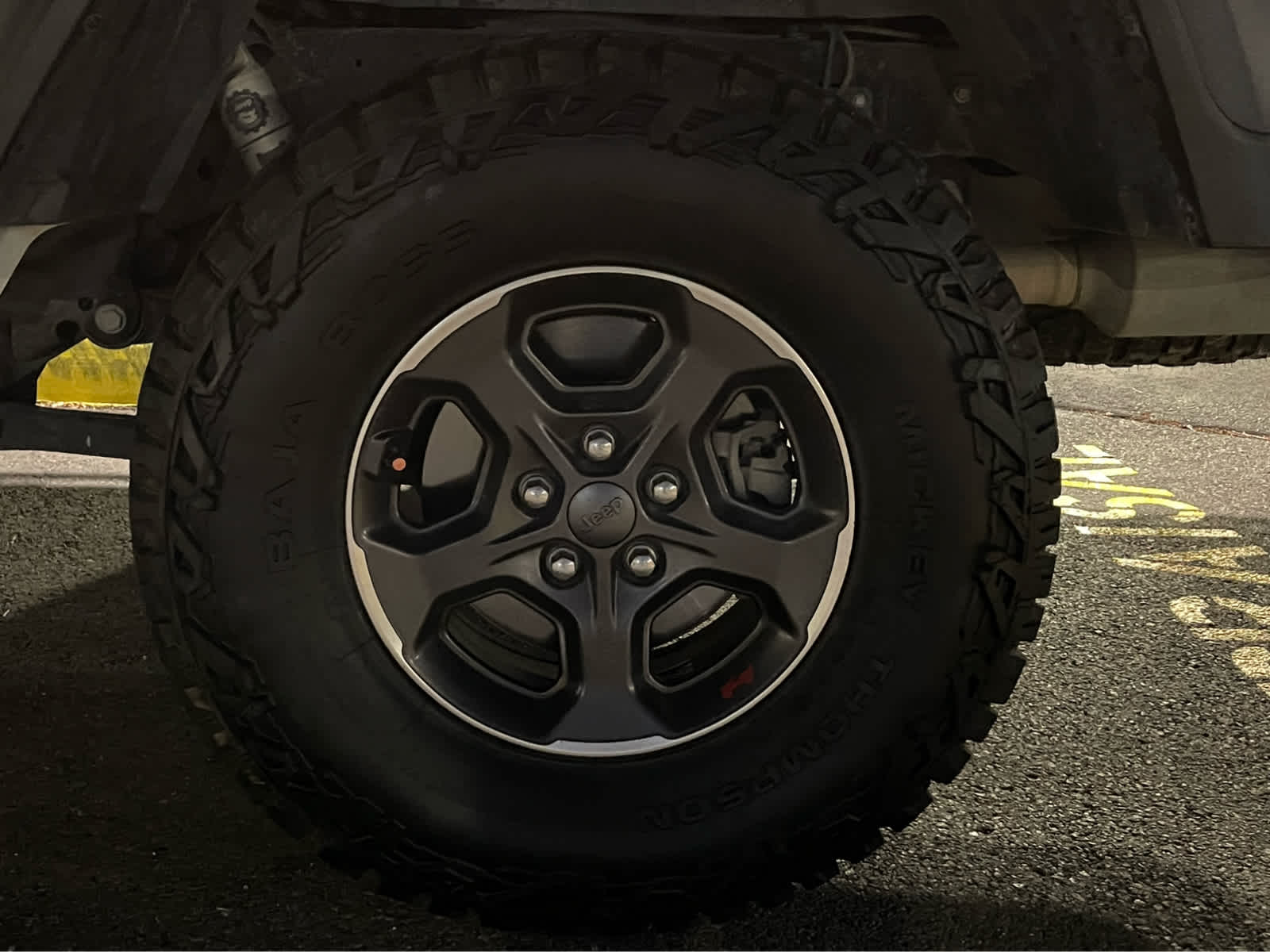 Thumbnail: 2021 Jeep Gladiator - 10