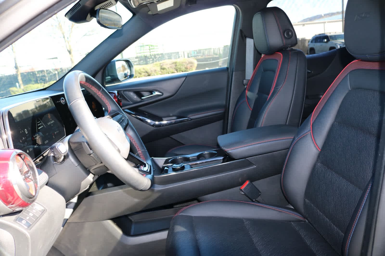 Thumbnail: 2025 Chevrolet Equinox - 29