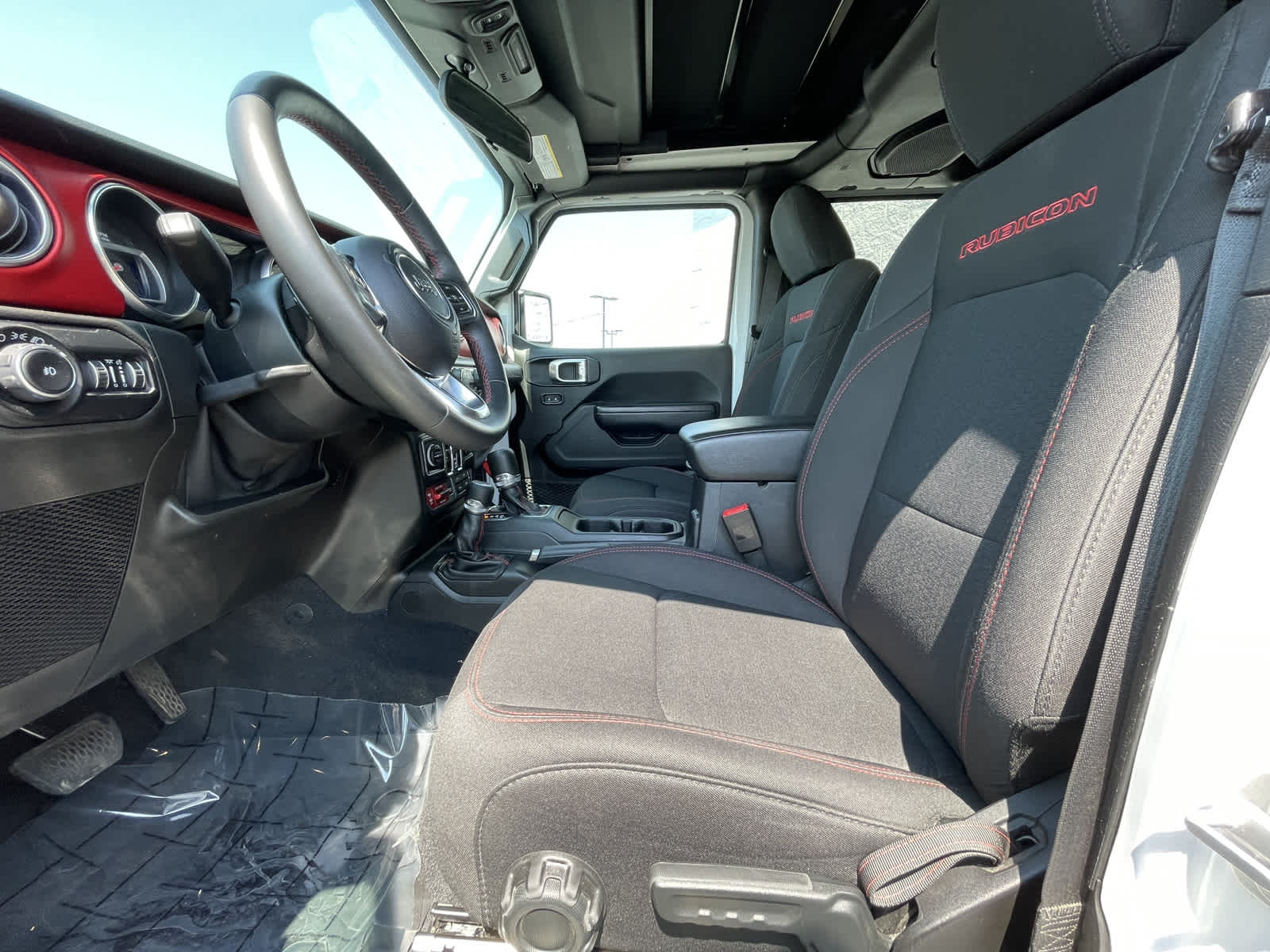 Thumbnail: 2019 Jeep Wrangler - 12