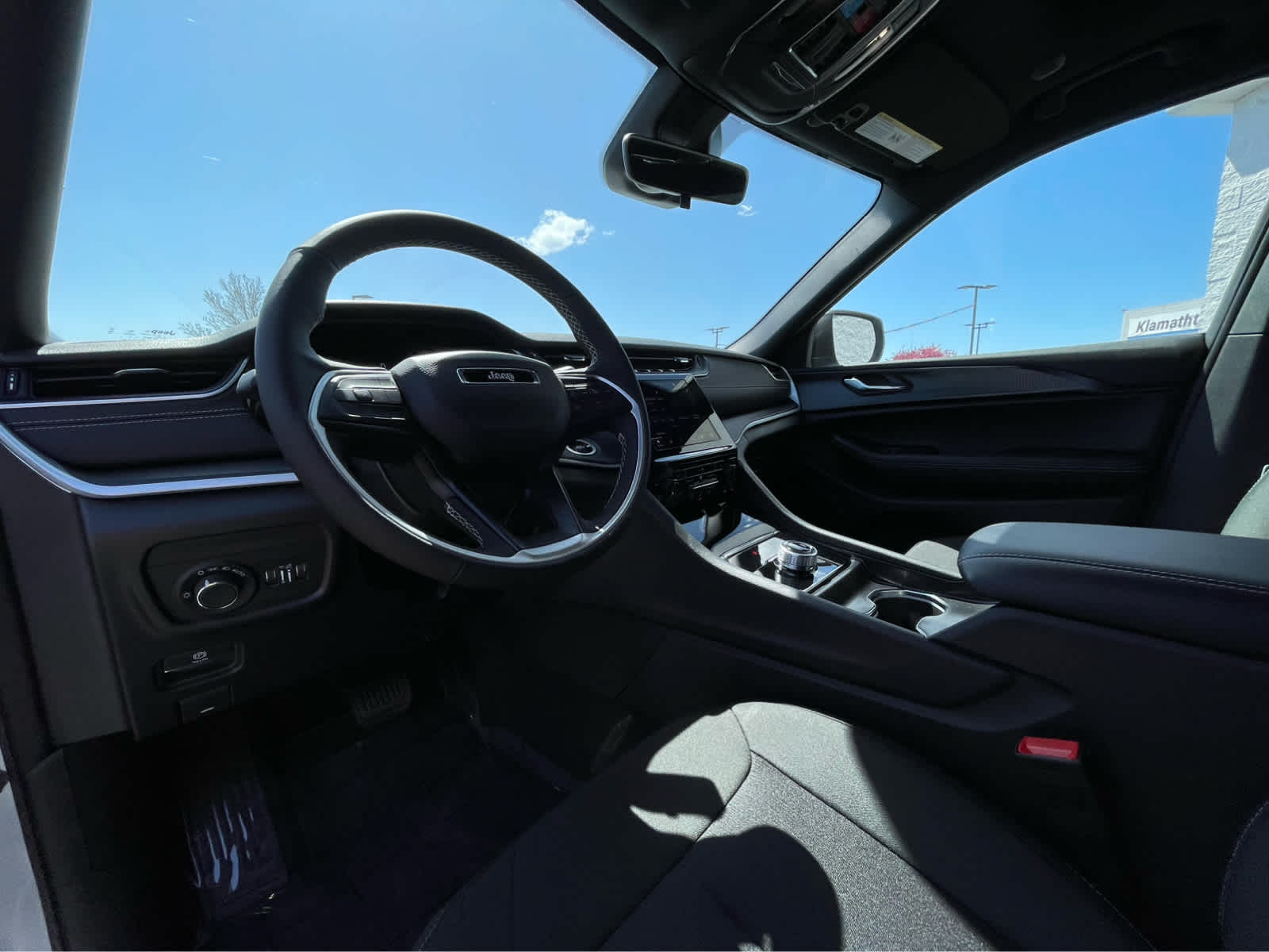 Thumbnail: 2025 Jeep Grand Cherokee - 2