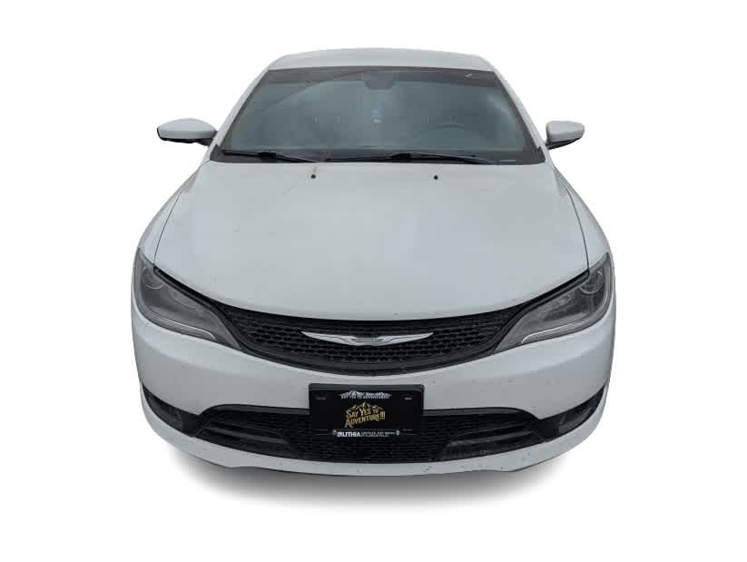 Used 2015 Chrysler 200 S with VIN 1C3CCCBBXFN578756 for sale in Klamath Falls, OR