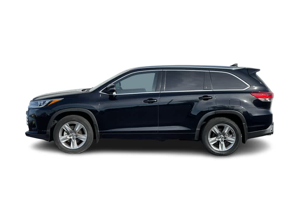 Thumbnail: 2018 Toyota Highlander - 4