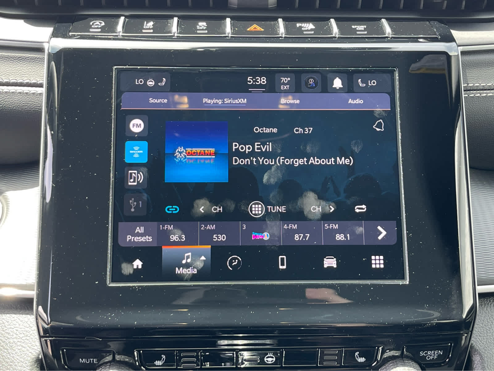 Thumbnail: 2025 Jeep Grand Cherokee - 14