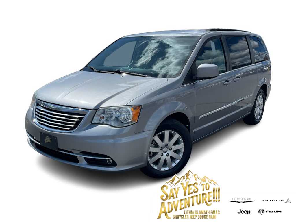 2016 Chrysler Town & Country Touring -
                  Klamath Falls, OR