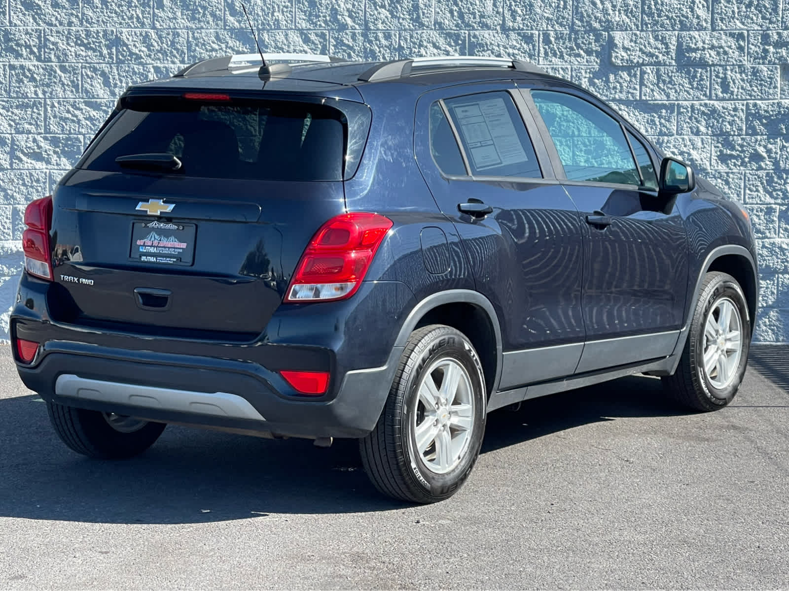 Thumbnail: 2021 Chevrolet Trax - 7