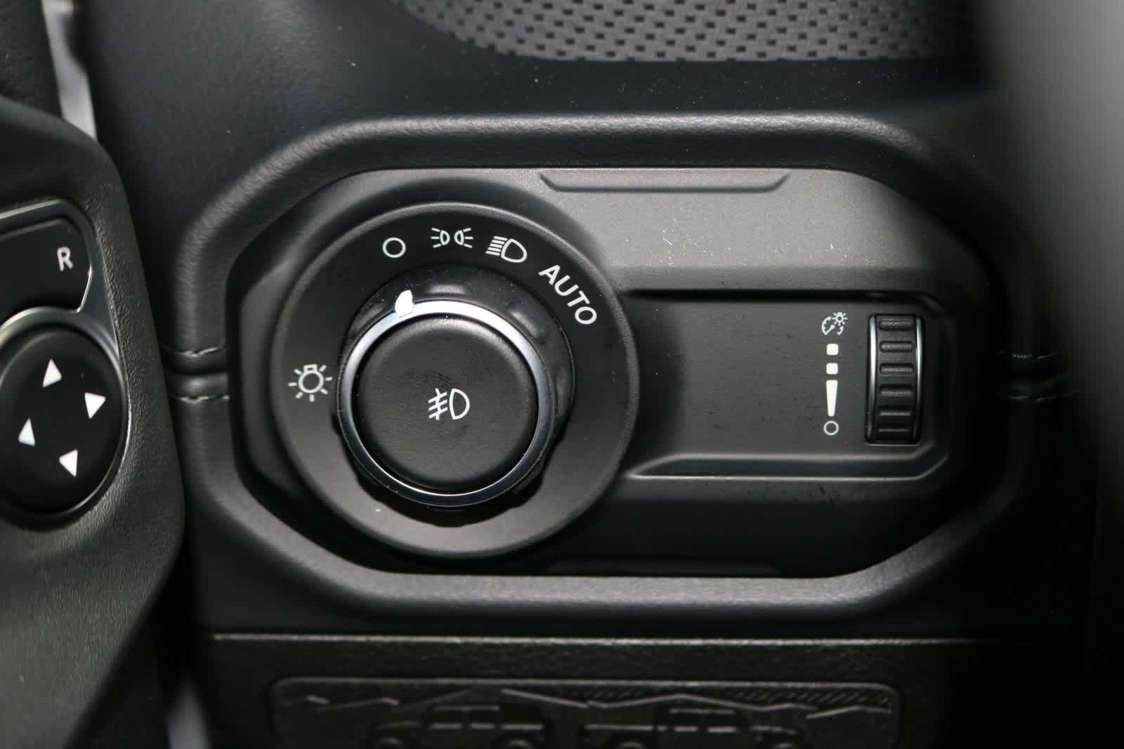 Thumbnail: 2026 Jeep Wrangler - 18