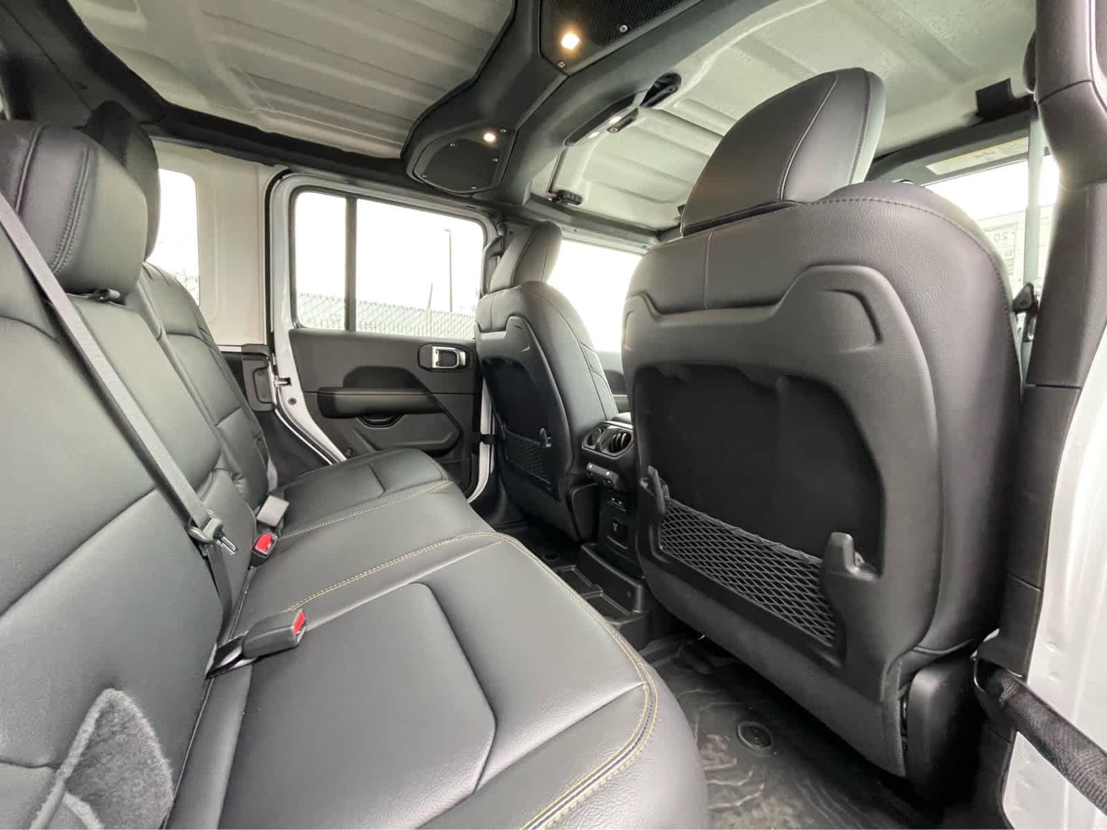 Thumbnail: 2025 Jeep Wrangler - 25