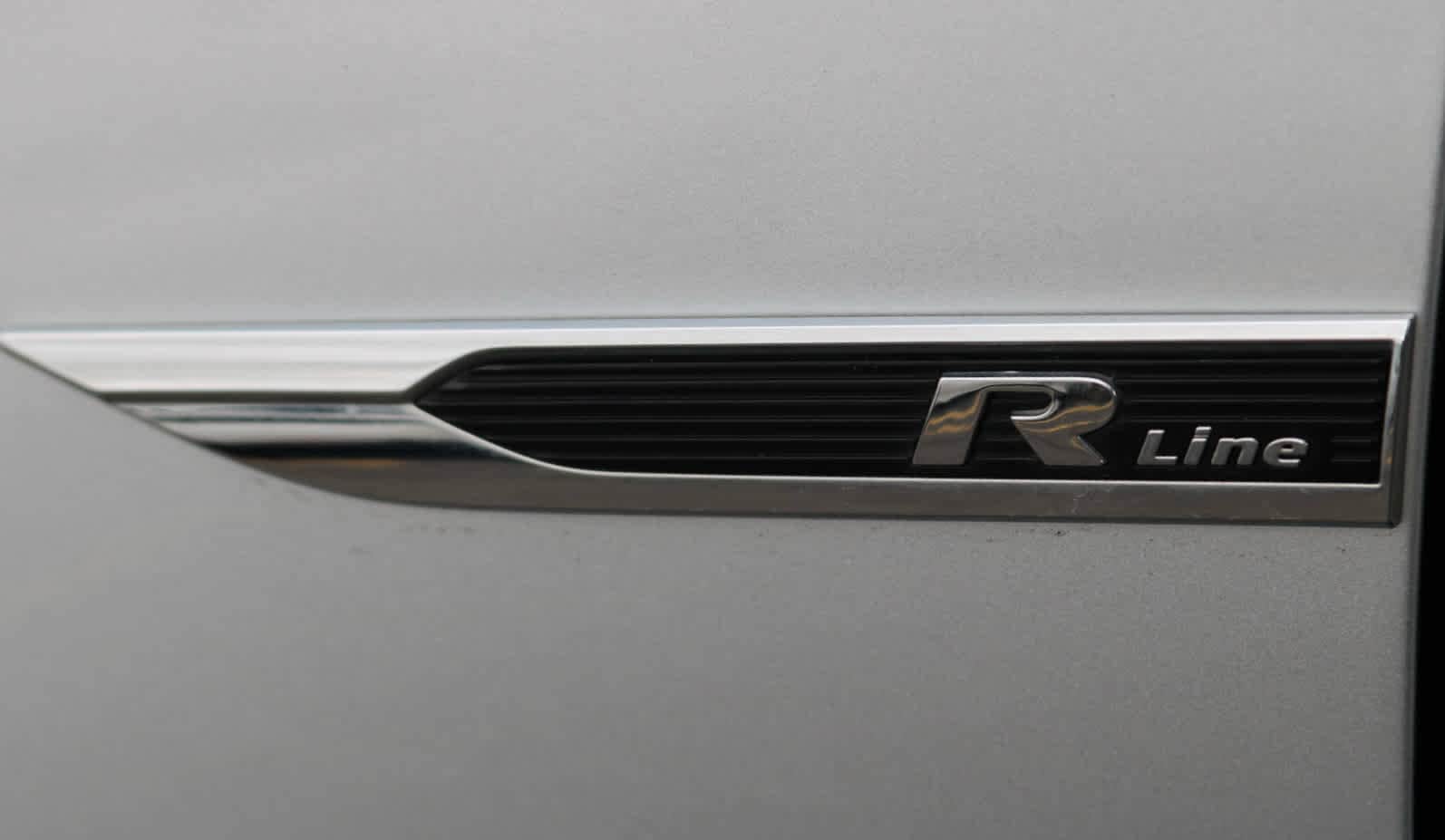 Thumbnail: 2017 Volkswagen Passat - 11