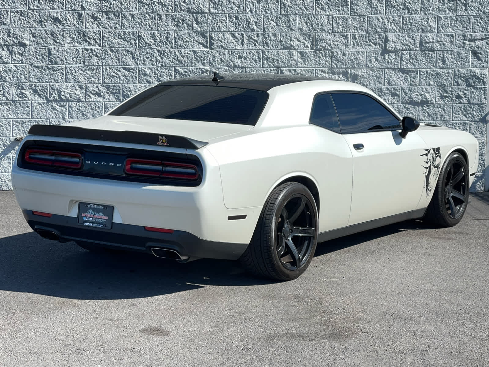 Thumbnail: 2015 Dodge Challenger - 7