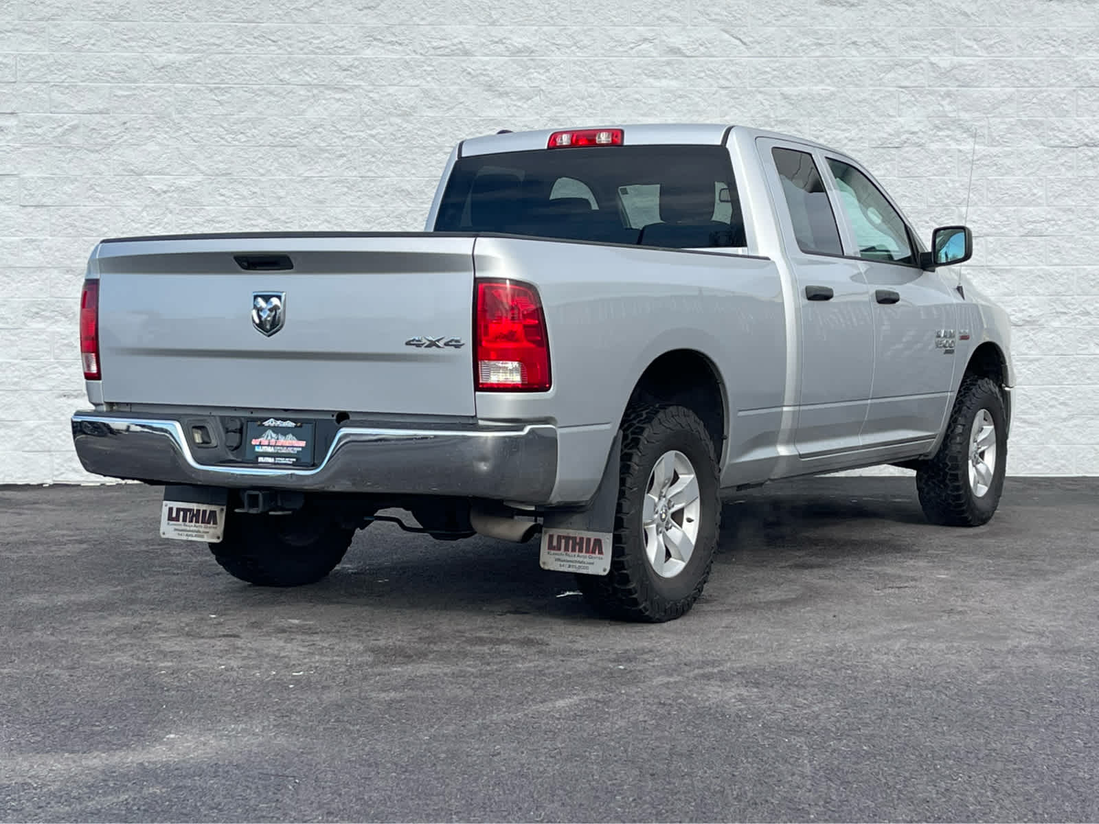 Thumbnail: 2019 RAM 1500 Classic - 7