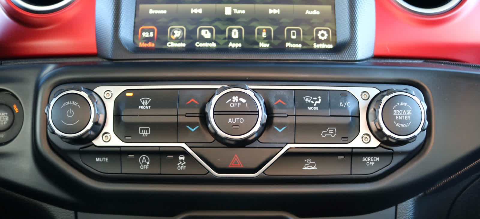 Thumbnail: 2023 Jeep Wrangler - 16