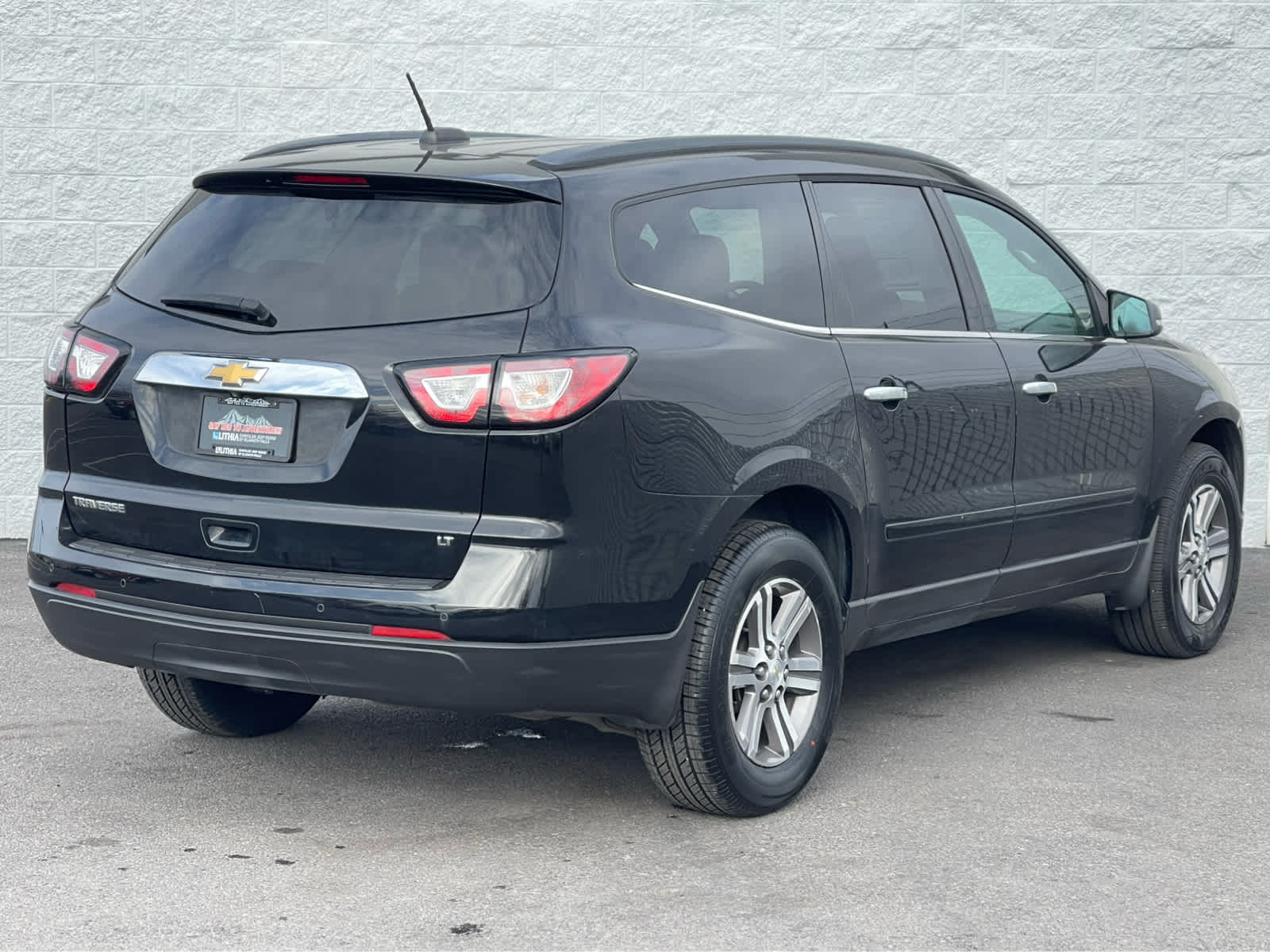 Thumbnail: 2017 Chevrolet Traverse - 7