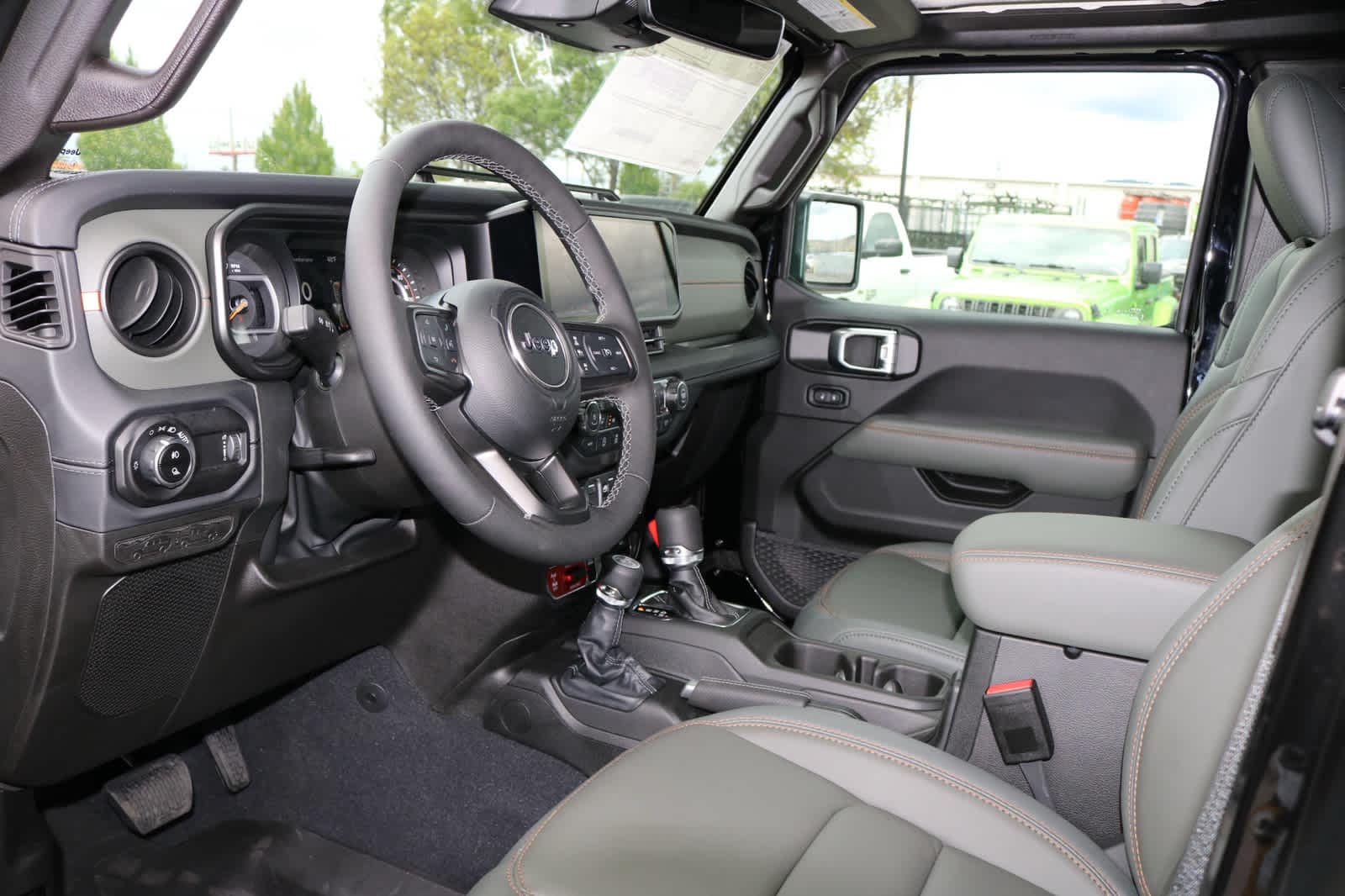 Thumbnail: 2026 Jeep Gladiator - 7