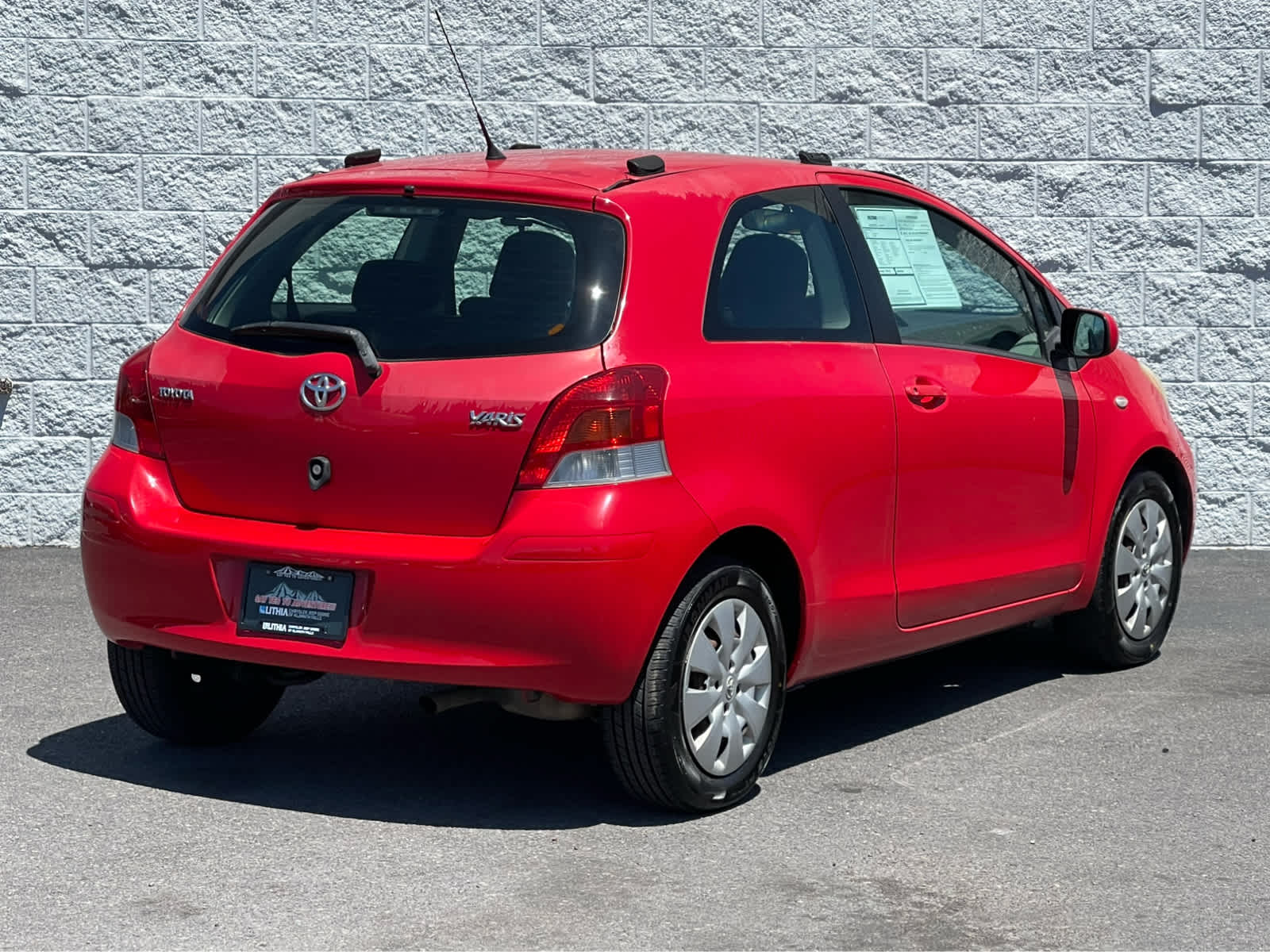 Thumbnail: 2009 Toyota Yaris - 7