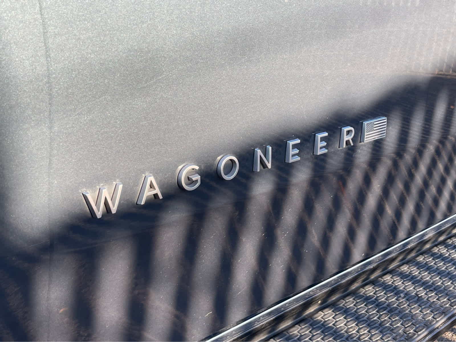 Thumbnail: 2023 Jeep Wagoneer - 8