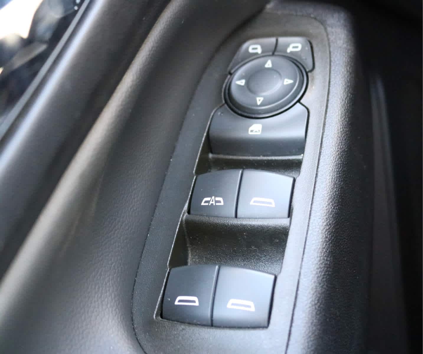 Thumbnail: 2024 Chevrolet Equinox - 19