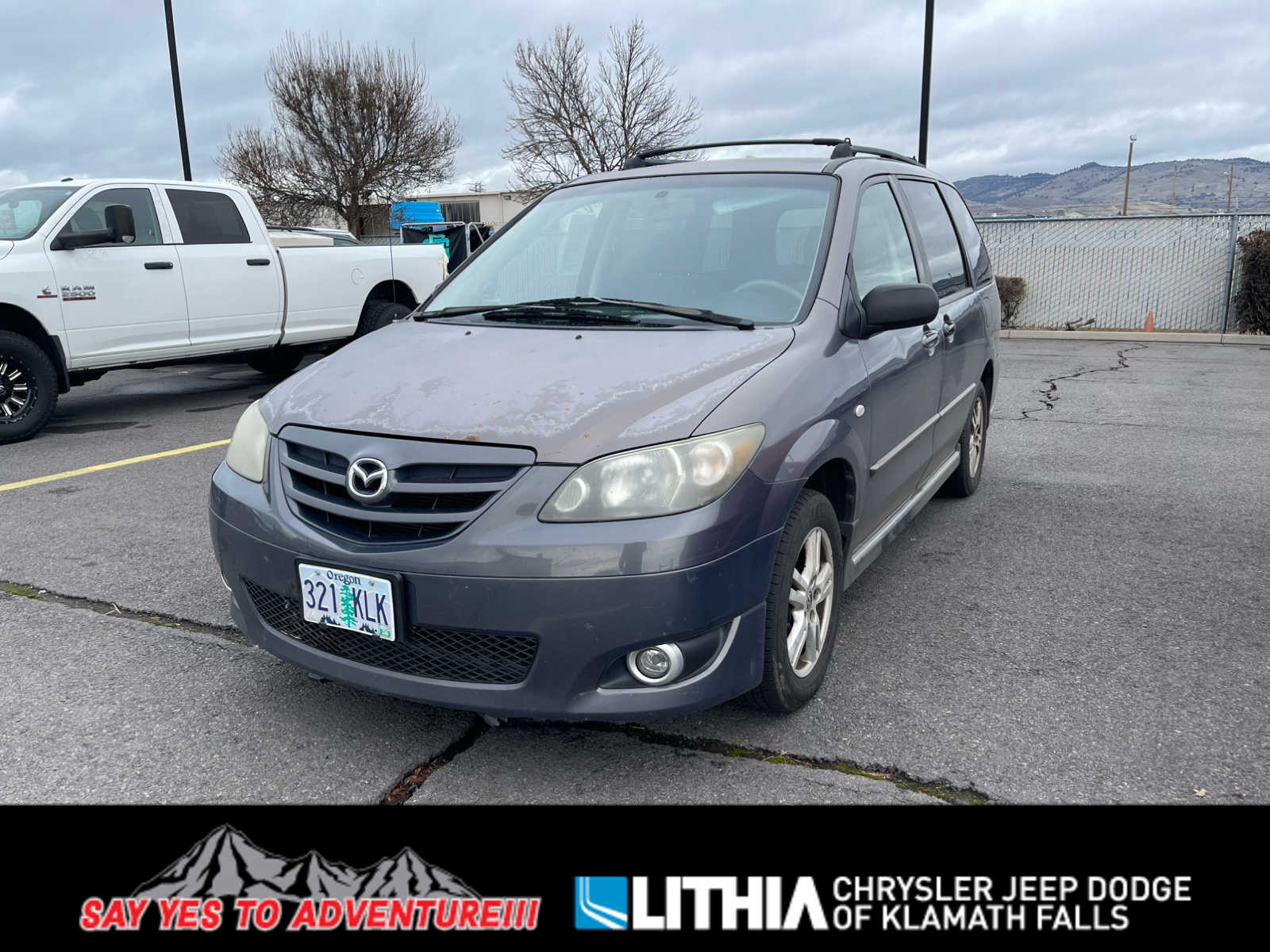 2006 Mazda MPV LX's photo