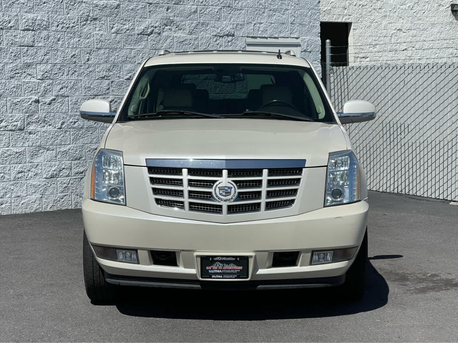 Thumbnail: 2008 Cadillac Escalade - 3