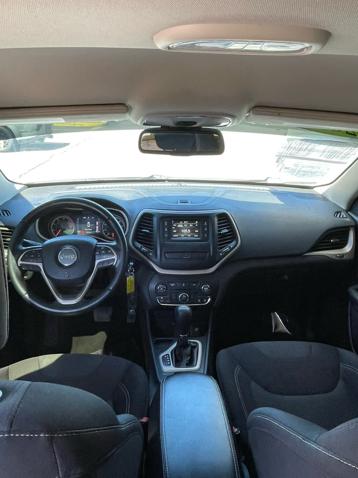 Thumbnail: 2016 Jeep Cherokee - 12
