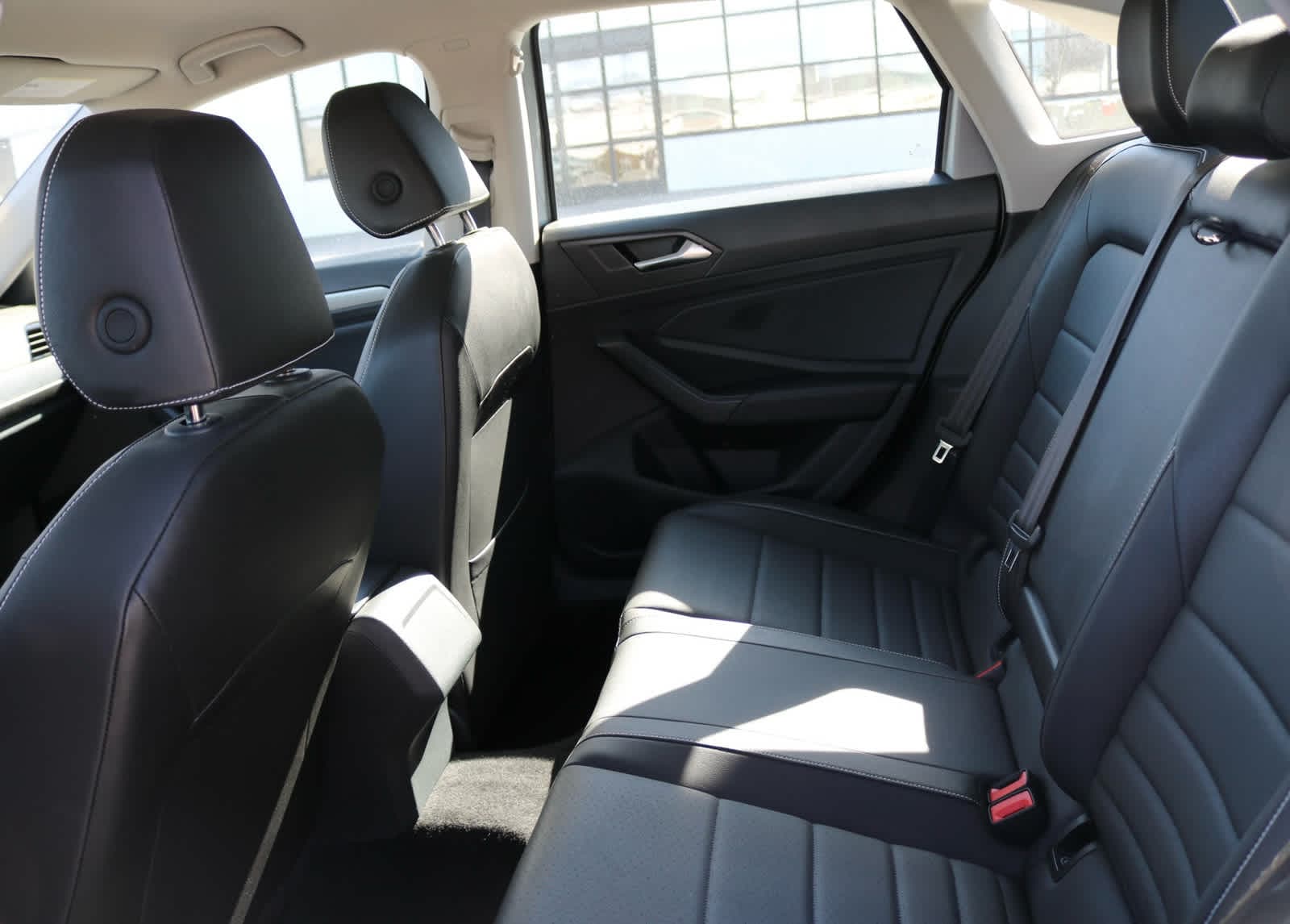 Thumbnail: 2024 Volkswagen Jetta - 25