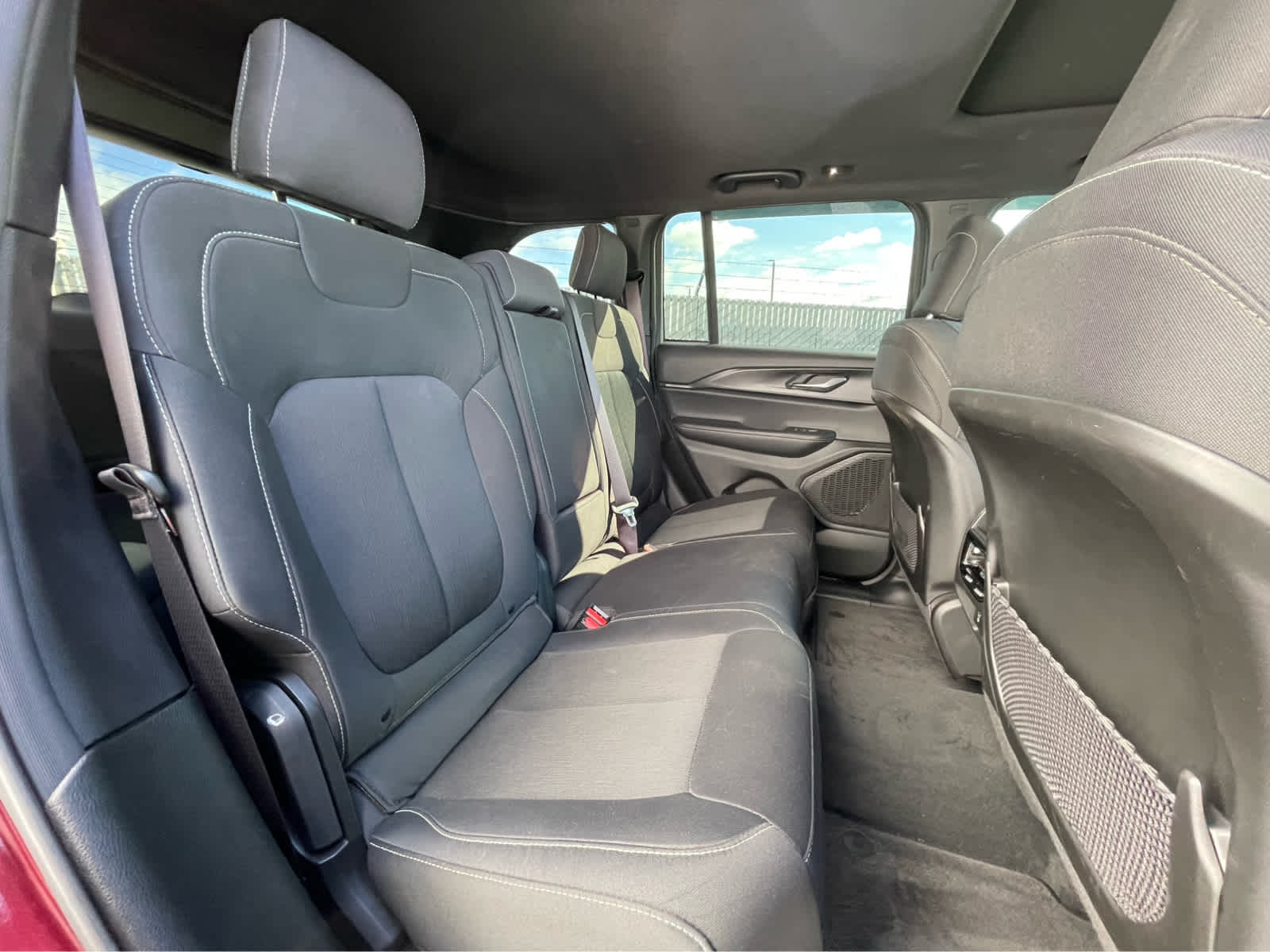 Thumbnail: 2025 Jeep Grand Cherokee - 28