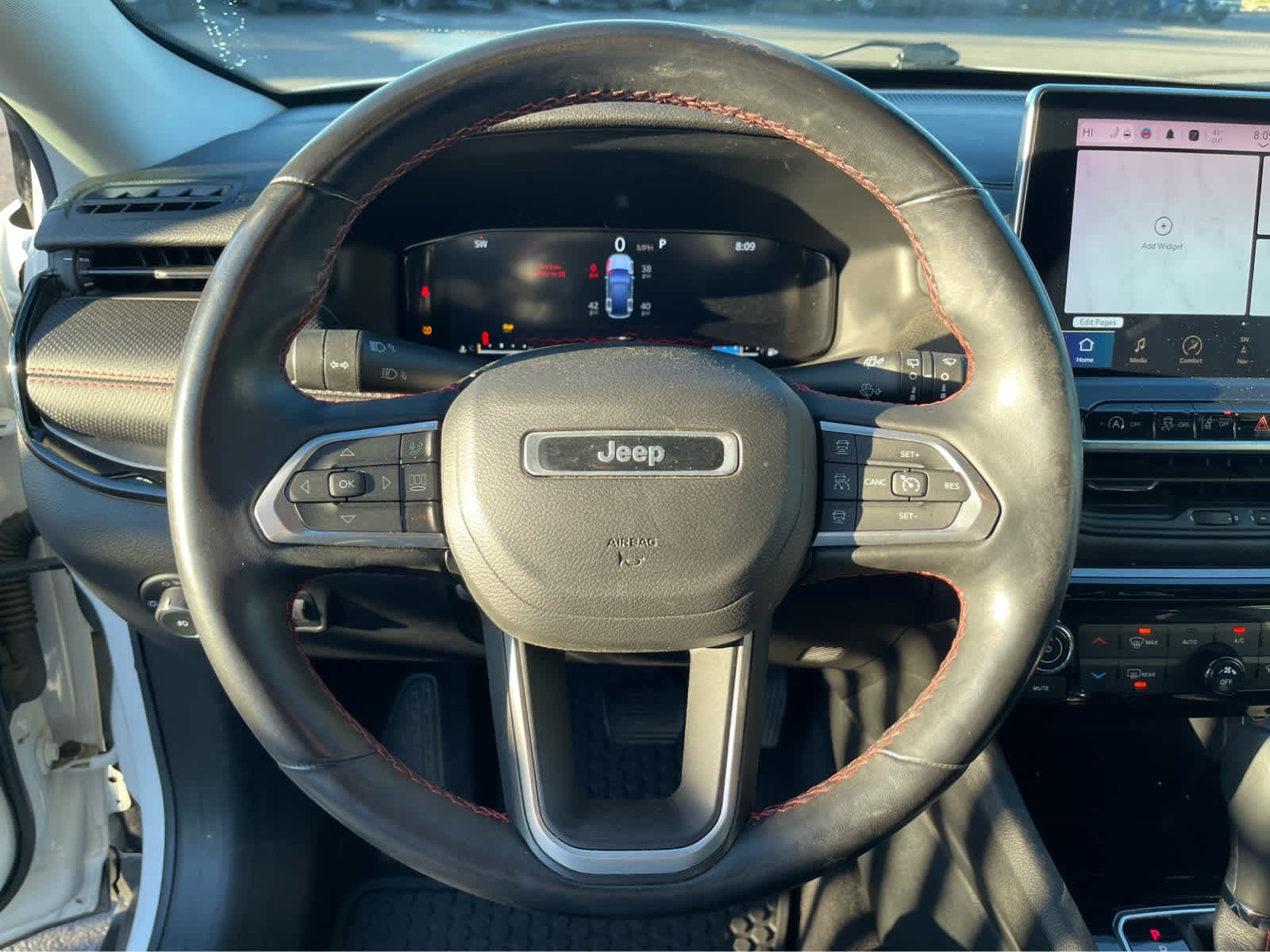 Thumbnail: 2022 Jeep Compass - 21