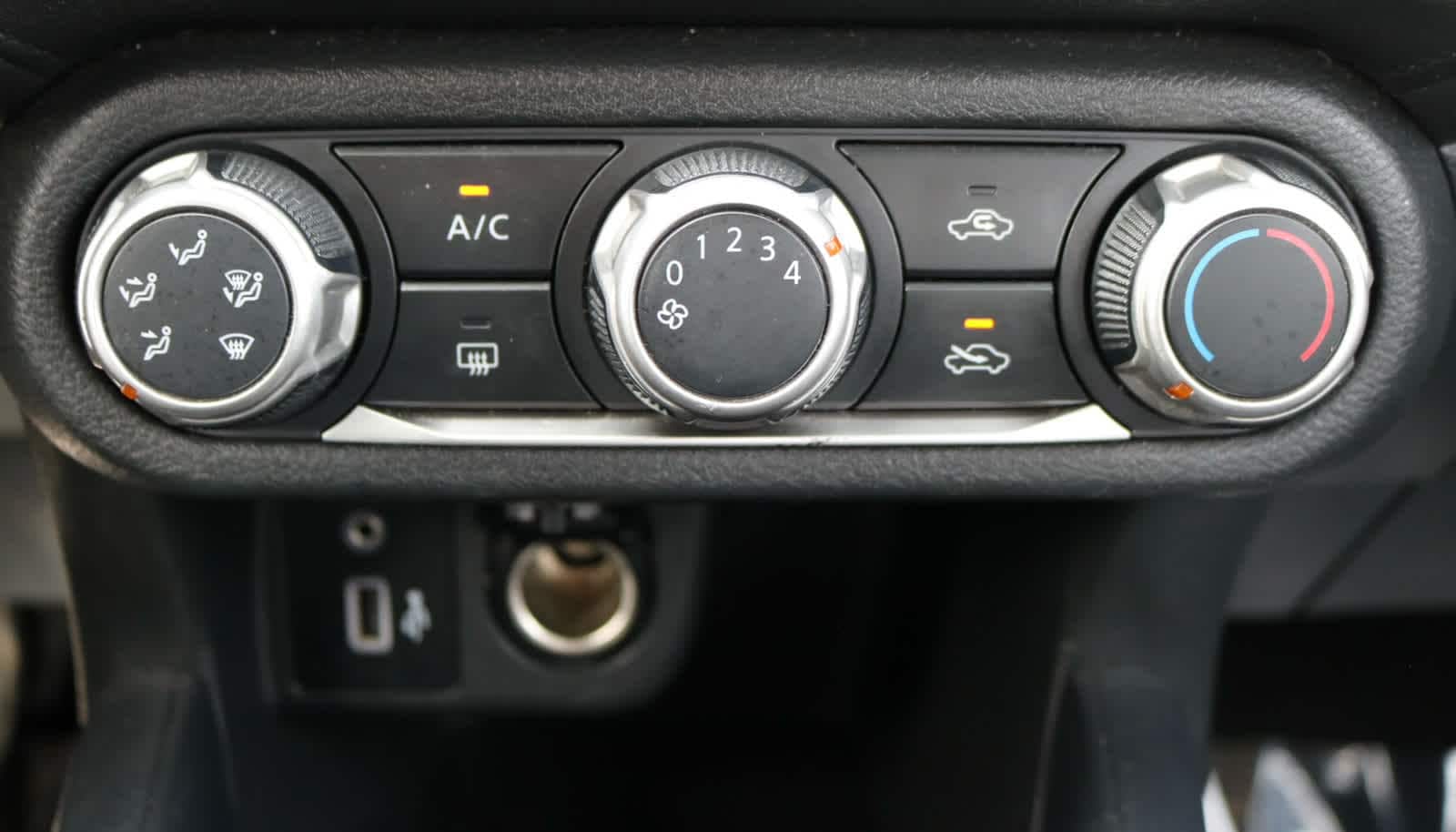 Thumbnail: 2020 Nissan Versa - 16