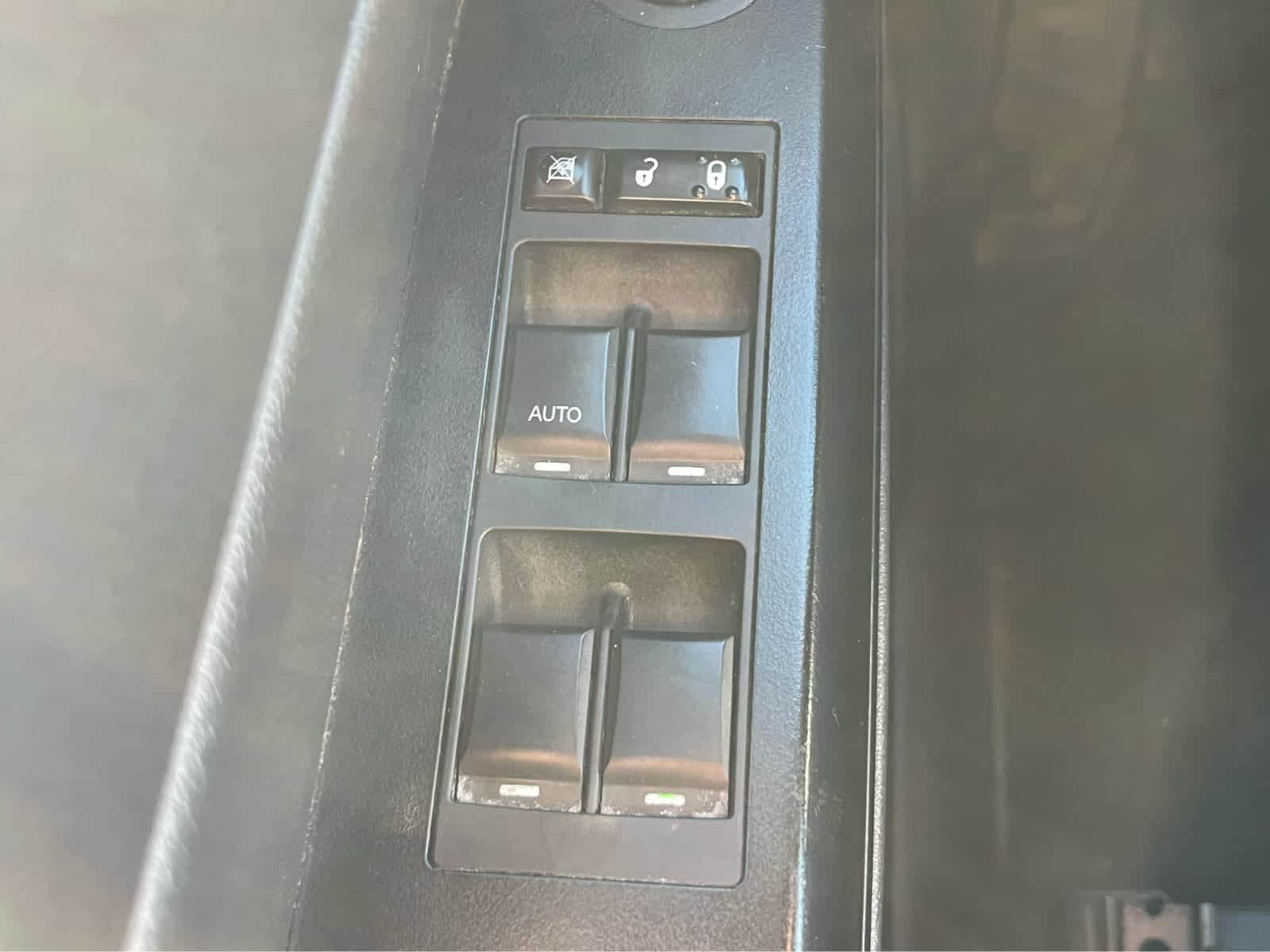 Thumbnail: 2016 Jeep Compass - 16