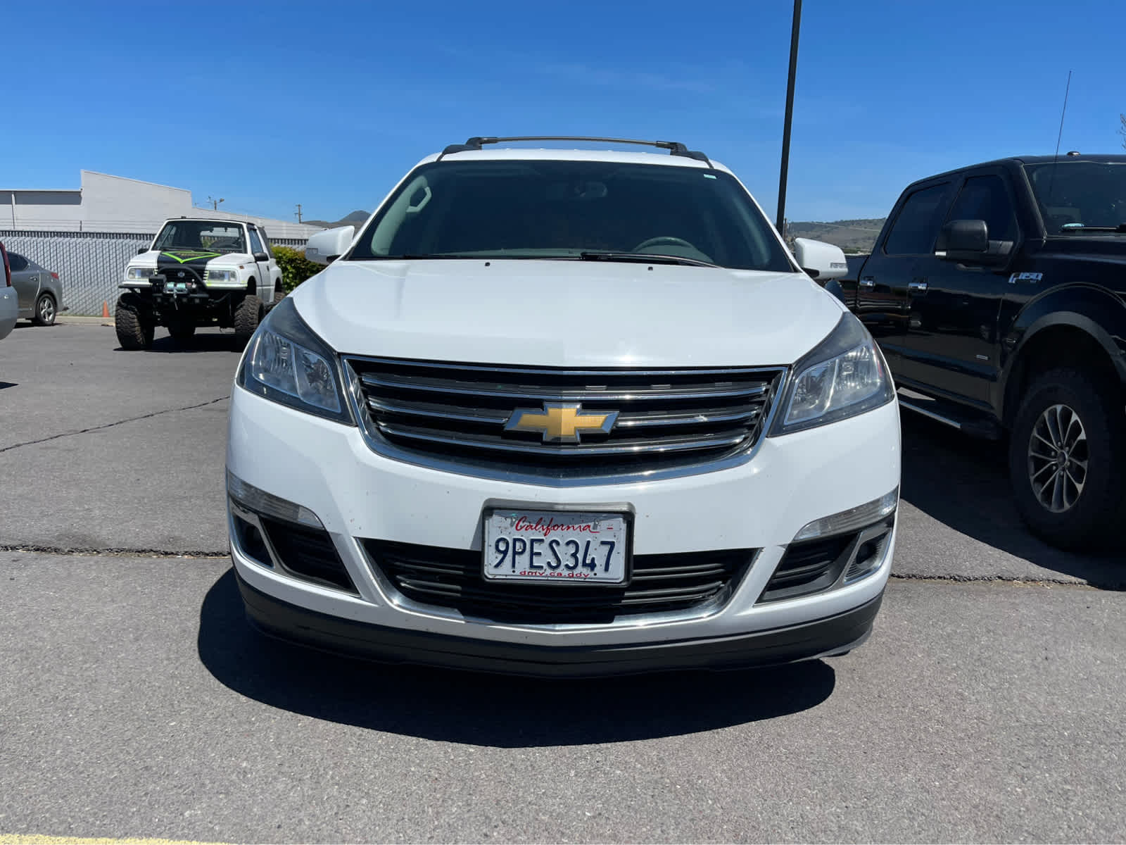 Used 2017 Chevrolet Traverse 1LT with VIN 1GNKRGKD8HJ277449 for sale in Klamath Falls, OR