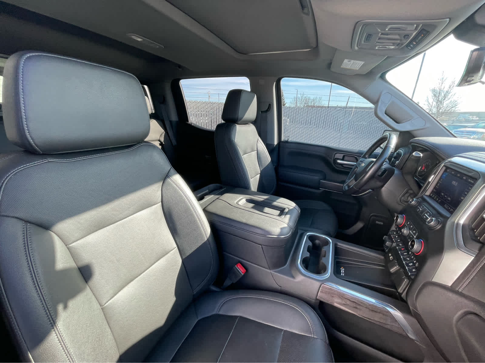 Thumbnail: 2021 Chevrolet Silverado 1500 - 29