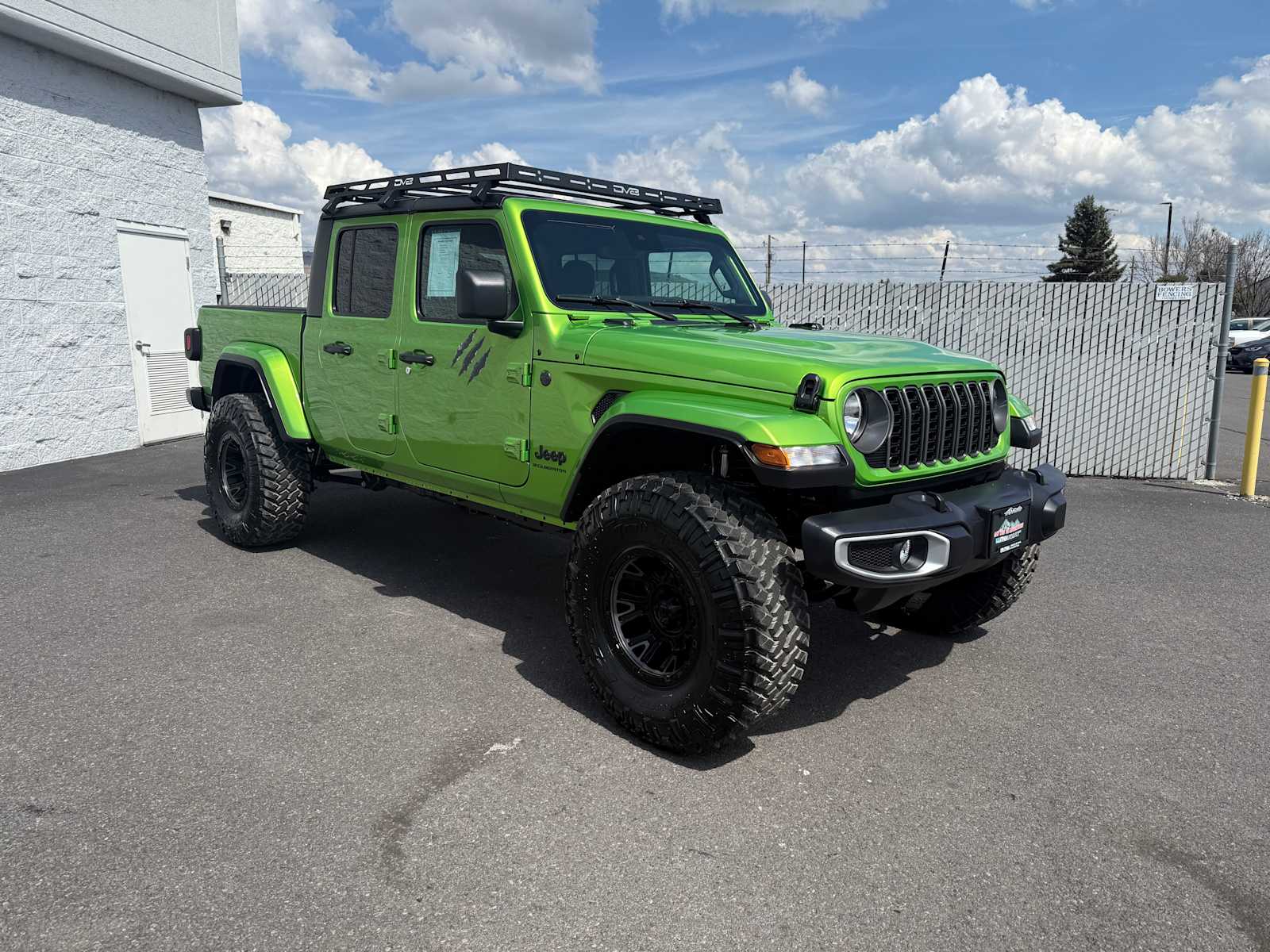 Thumbnail: 2025 Jeep Gladiator - 6
