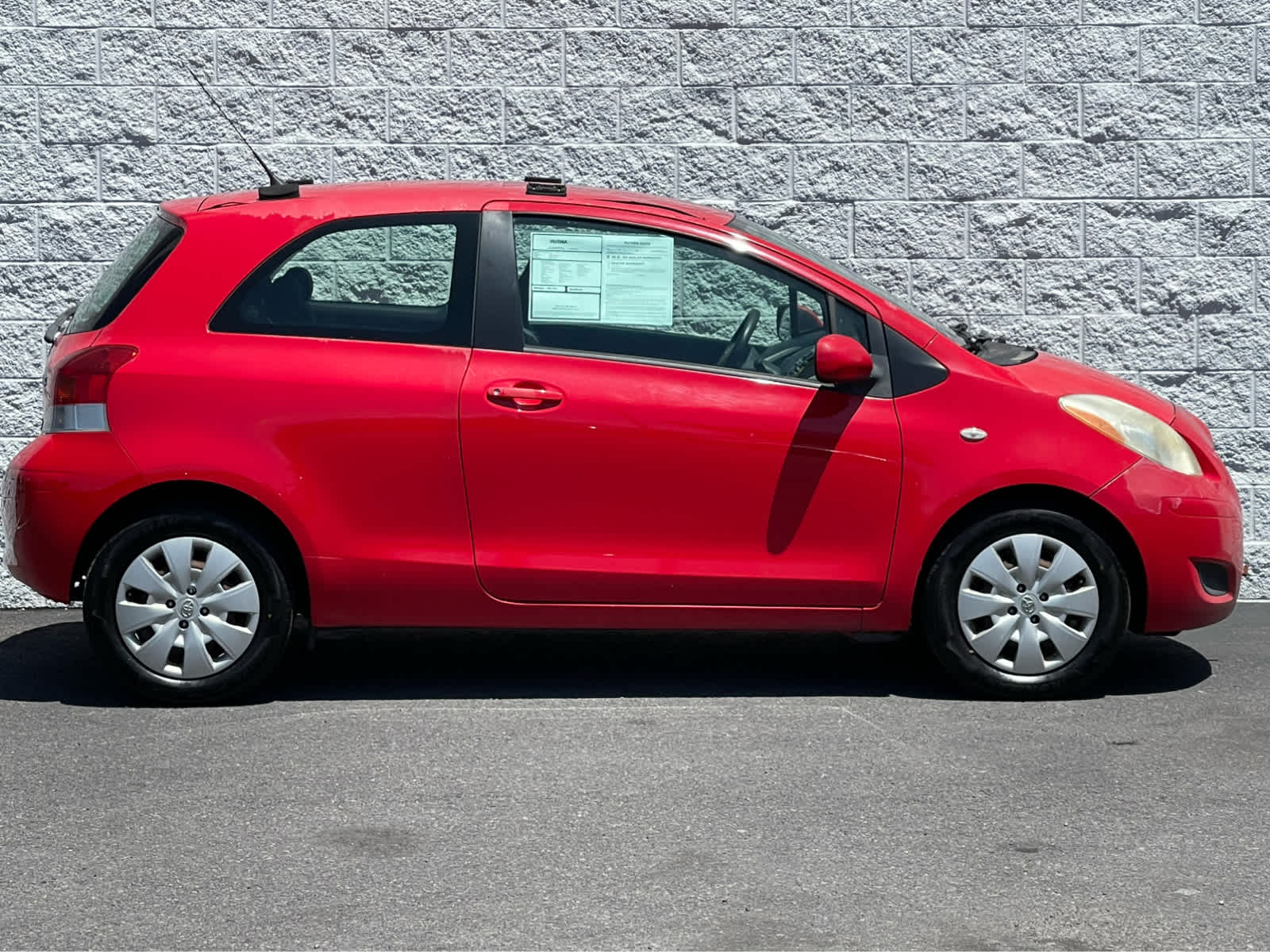 Thumbnail: 2009 Toyota Yaris - 5